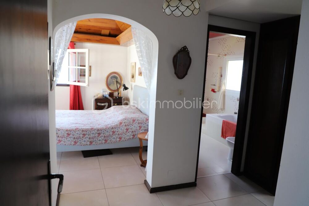 � vendre  Villa Saint-Denis (97400)