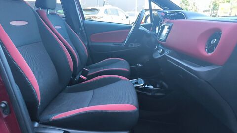 Yaris 1.5 VVTi 100 Hybrid E-CVT Collection 2017 occasion 10300 Sainte Savine
