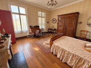  Propriété/château à vendre 14 pièces 600 m²