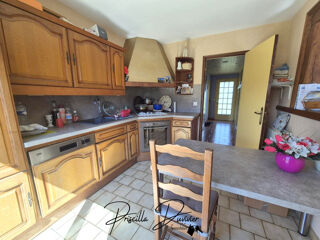  Maison  vendre 6 pices 161 m