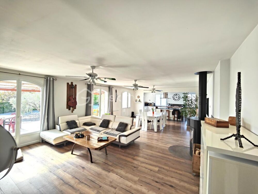 Vente Villa ARGELIERS – VILLA de PLAIN-PIED 163m² – 4 FACES –  GRANDE PIÈCE DE VIE – 4 GRANDES CHAMBRES – ATELIER INDÉPENDANT – TRÈS GRAND G Argeliers