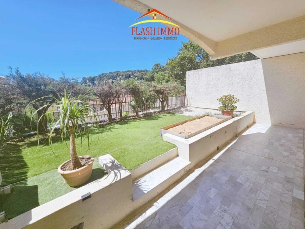 Vente Appartement Mougins grand 2p 50m2 RDJ surélevé vue dégagée au calme Mougins