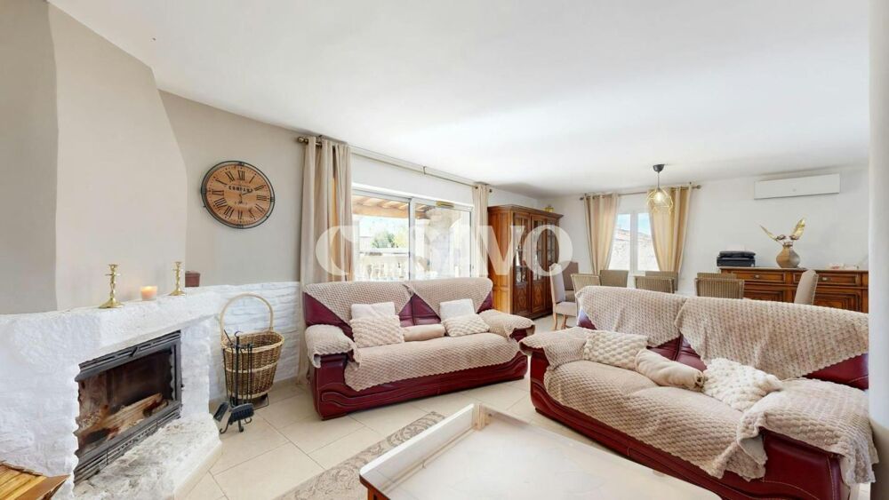 Vente Propriété/Château Vente Maison 10 pièces de 231m² - 84300 Taillades Taillades