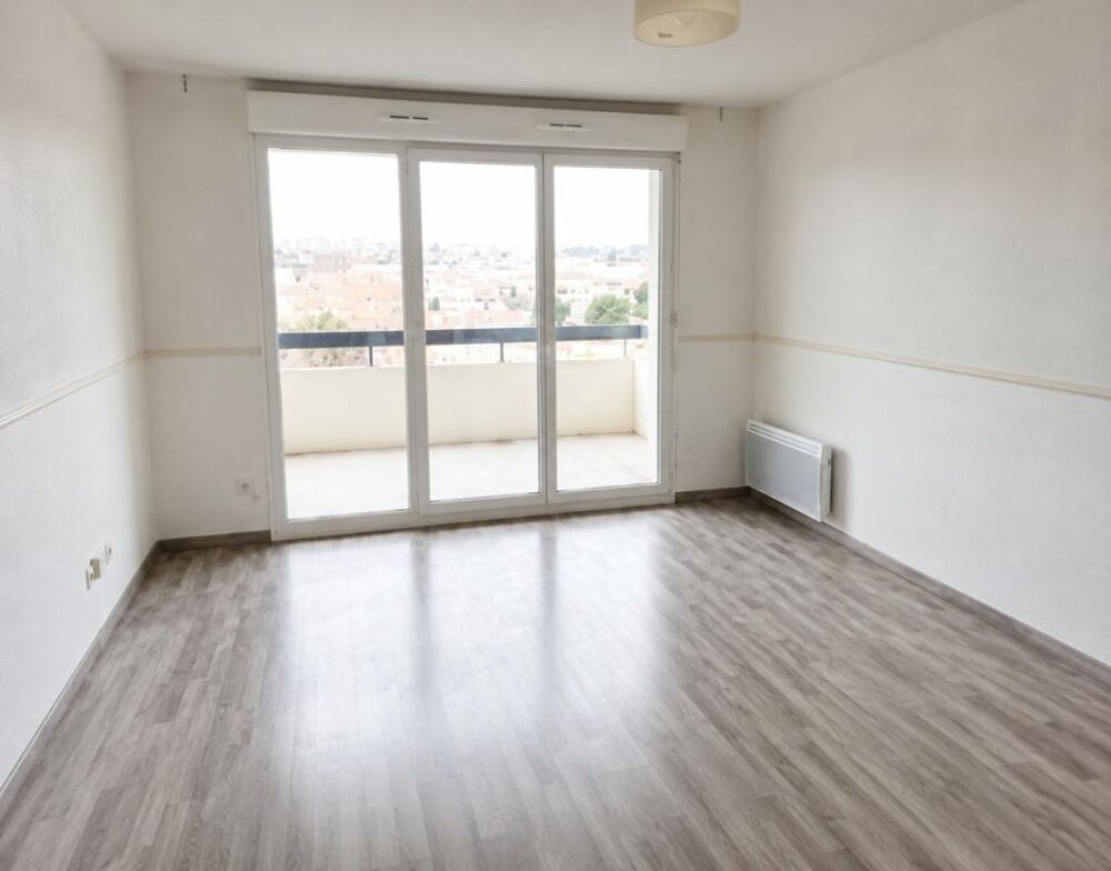 Location Appartement T3 avec balcon et parking à Marseille Marseille 15