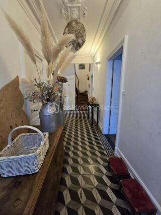  Propri�t�/ch�teau � vendre 8 pi�ces 182 m�