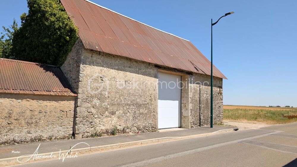 Grange à fort potentiel  Orgères-en-Beauce