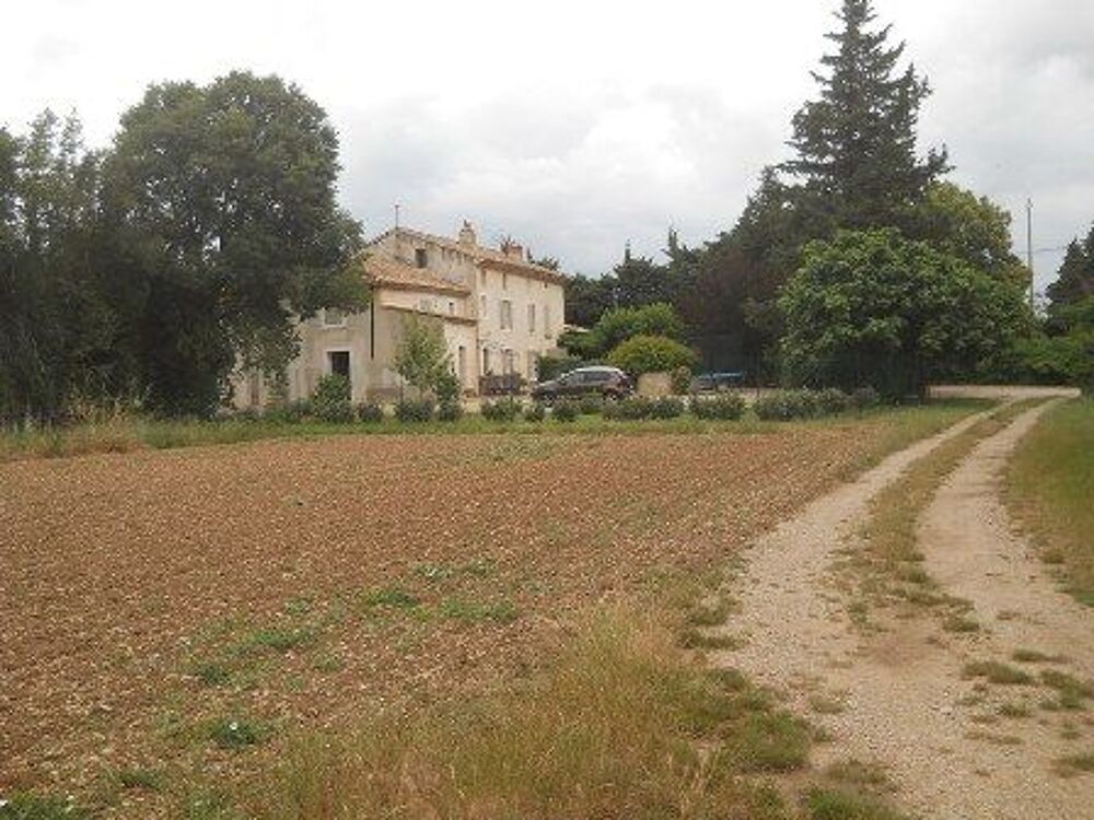 Location Maison Maison de 200m2 à louer sur Sarrians Sarrians