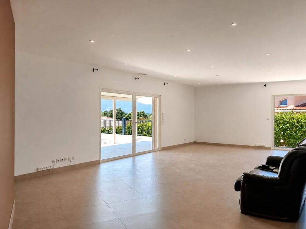 Vente Villa VILLA 4 FACES – PLAIN-PIED – 170 M² – PISCINE Brouilla