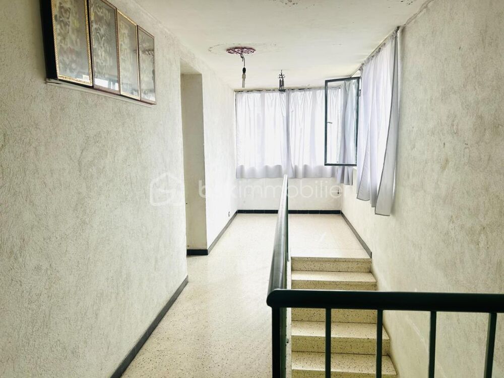 Vente Maison Maison 150 m²- 4 chambres sur terrain de 410 m² Rodilhan