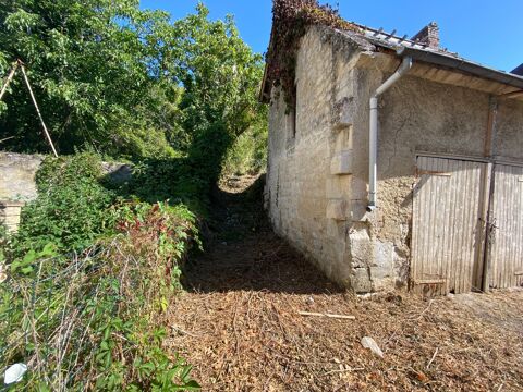   Grange en pierre à fort potentiel, cadre verdoyant et calme à Saint-Maximin (60) 