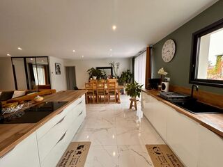  Maison � vendre 4 pi�ces 105 m�