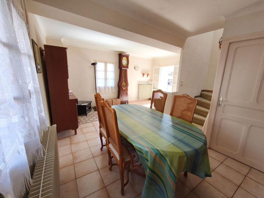 Maison de village 3 faces avec jardin vue dégagée  Montferrer (66)