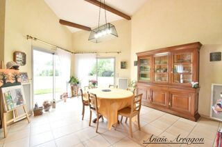  Villa à vendre 6 pièces 275 m²