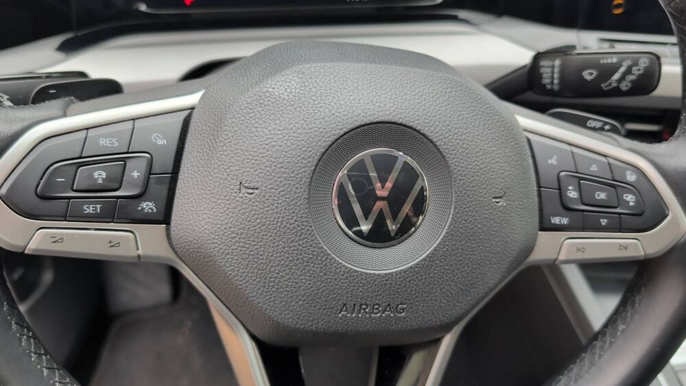 Golf 2.0 TDI 115 DSG7 Life 1st - Automatique 2022 occasion 62120 Aire Sur La Lys