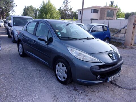 Peugeot 207 1,4 HDI 70CV PREMIUM BLUE LION 2008 occasion &Eacute;guilles 13510