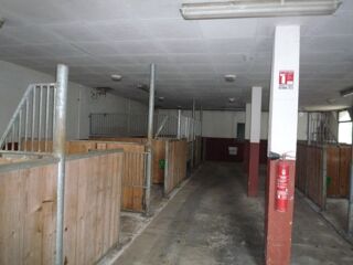  Propriété/château à vendre 15 + pièces 500 m²