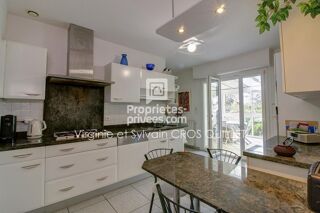  Maison  vendre 7 pices 245 m