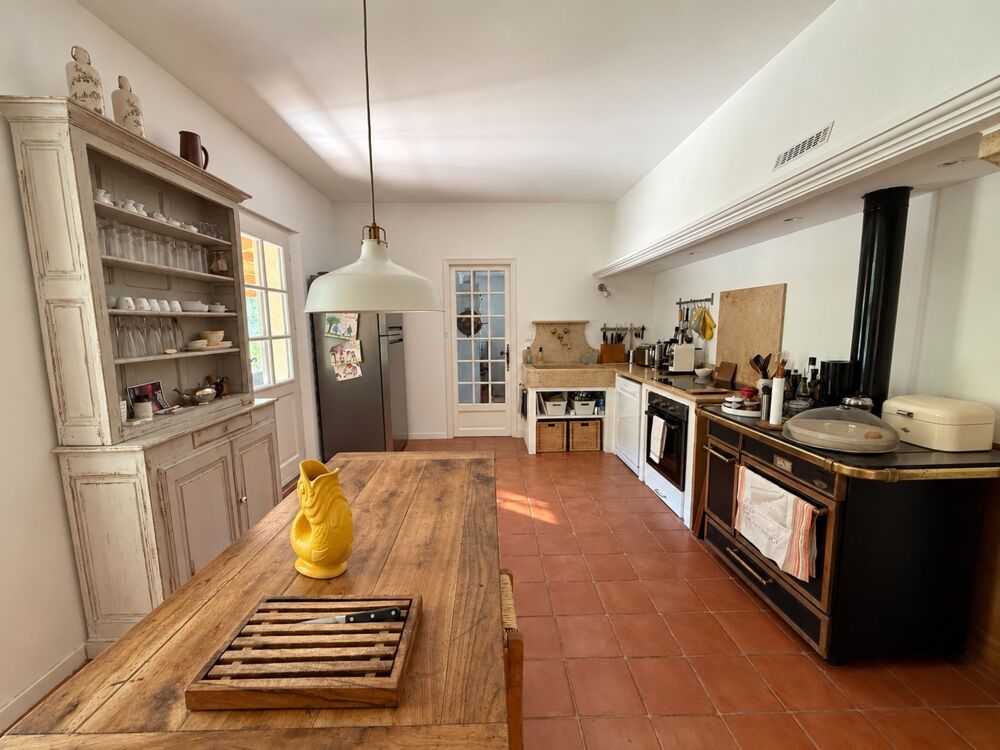 Vente Maison ROGNES (13) Élégante propriété Provençale de 170 m2 avec piscine et garage terrain de 5220 m2 Rognes