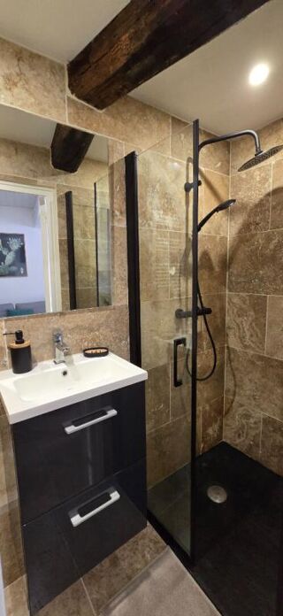  Immeuble � vendre 3 pi�ces 47 m�