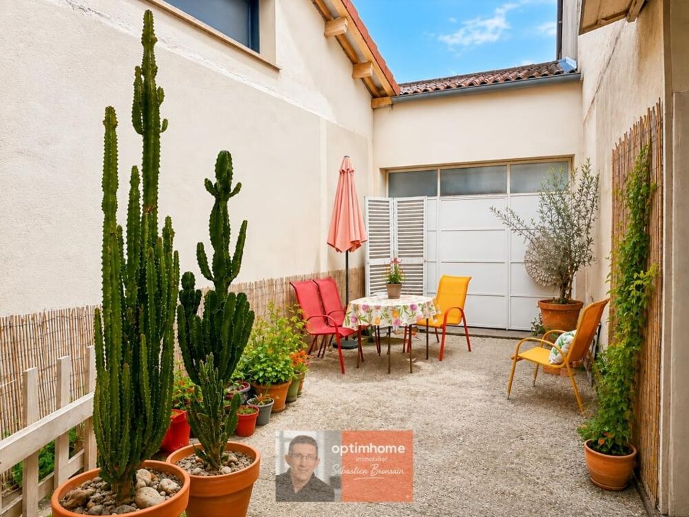 Vente Immeuble Ensemble immobilier – 2 appartements – 184 m² habitables – Chaussin centre – Potentiel locatif Chaussin