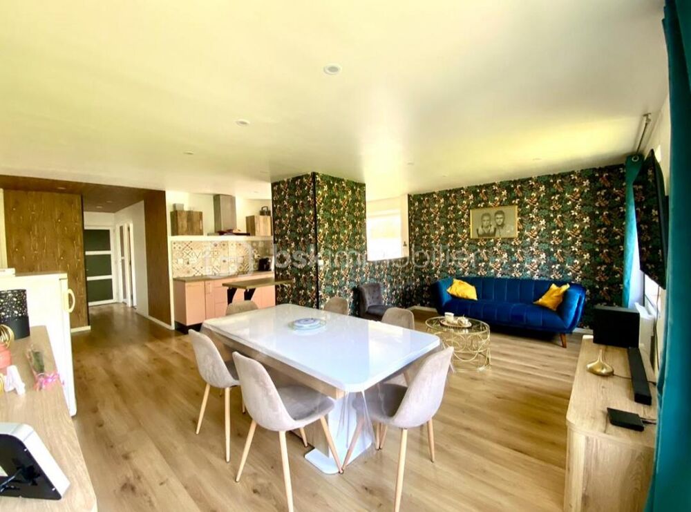 À EU, un appartement rénové avec goût, prêt à vivre, au coeur de toutes les commodités