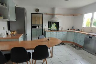  Maison � vendre 6 pi�ces 200 m�