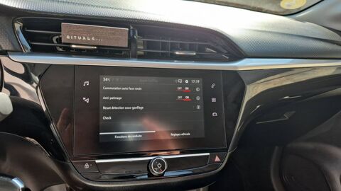 Corsa 1.5 Turbo D 102 Elegance Business 2023 occasion 51130 Blancs Coteaux