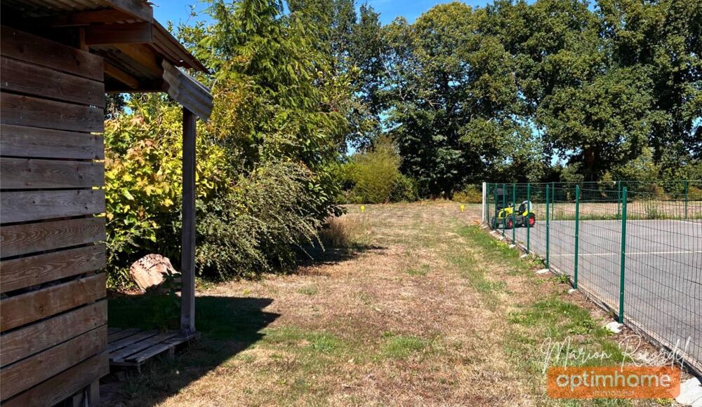 Vente Terrain LE TRÉVOUX – TERRAIN À BÂTIR DE 983 M² Le trevoux