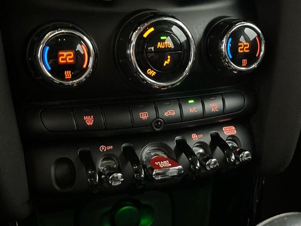 Cooper F55 LCI Hatch 5 Portes 136 ch BVA7 Edition Greenwich 2020 occasion 31100 Toulouse