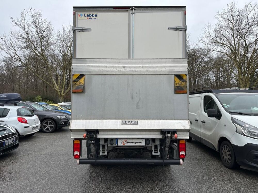 Crafter CHASSIS CABINE CSC PROPULSION (RJ) 35 2.0 TDI 177CH BUSINESS 2018 occasion 78240 Chambourcy
