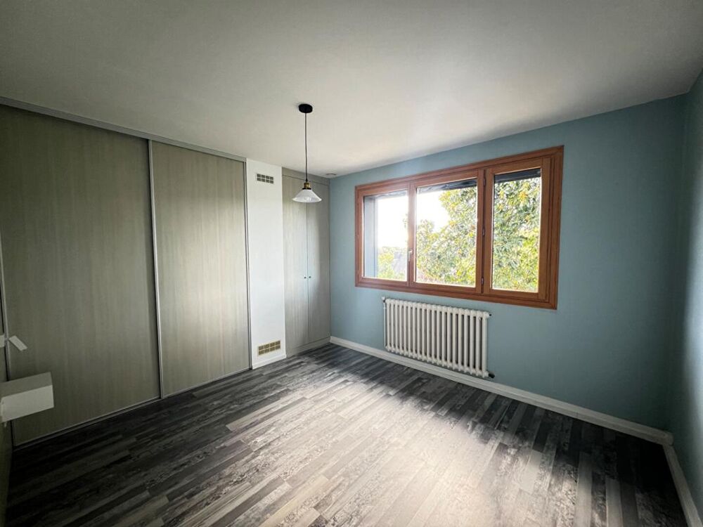 Vente Maison SAINT-AVÉ - MAISON FAMILIALE AVEC APPARTEMENT INDÉPENDANT - TERRAIN DE 802 m² Saint ave