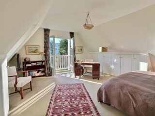  Villa  vendre 11 pices 306 m