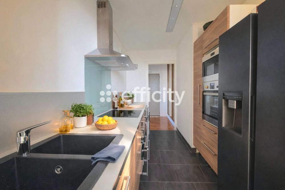Vente Appartement Appartement bourgeois Marseille 9