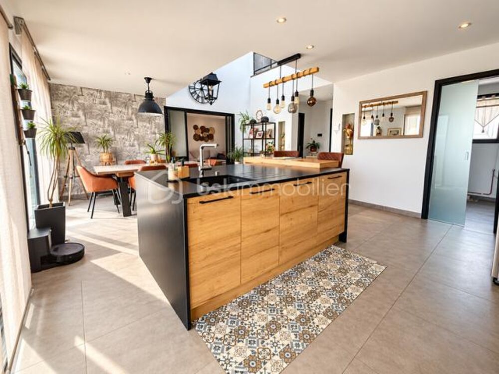 Vente Villa VILLA - PISCINE - GARAGE - VUE PYRENEES Cailhavel