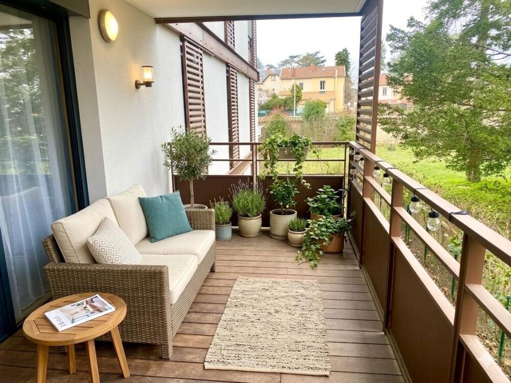 Vente Appartement TASSIN LE BOURG – Bel Investissement T3 dans Résidence de Standing avec Piscine Tassin la demi lune
