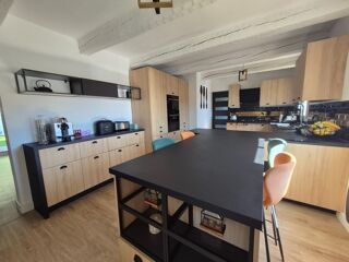  Maison � vendre 10 pi�ces 222 m�