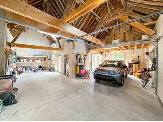  Maison  vendre 6 pices 258 m