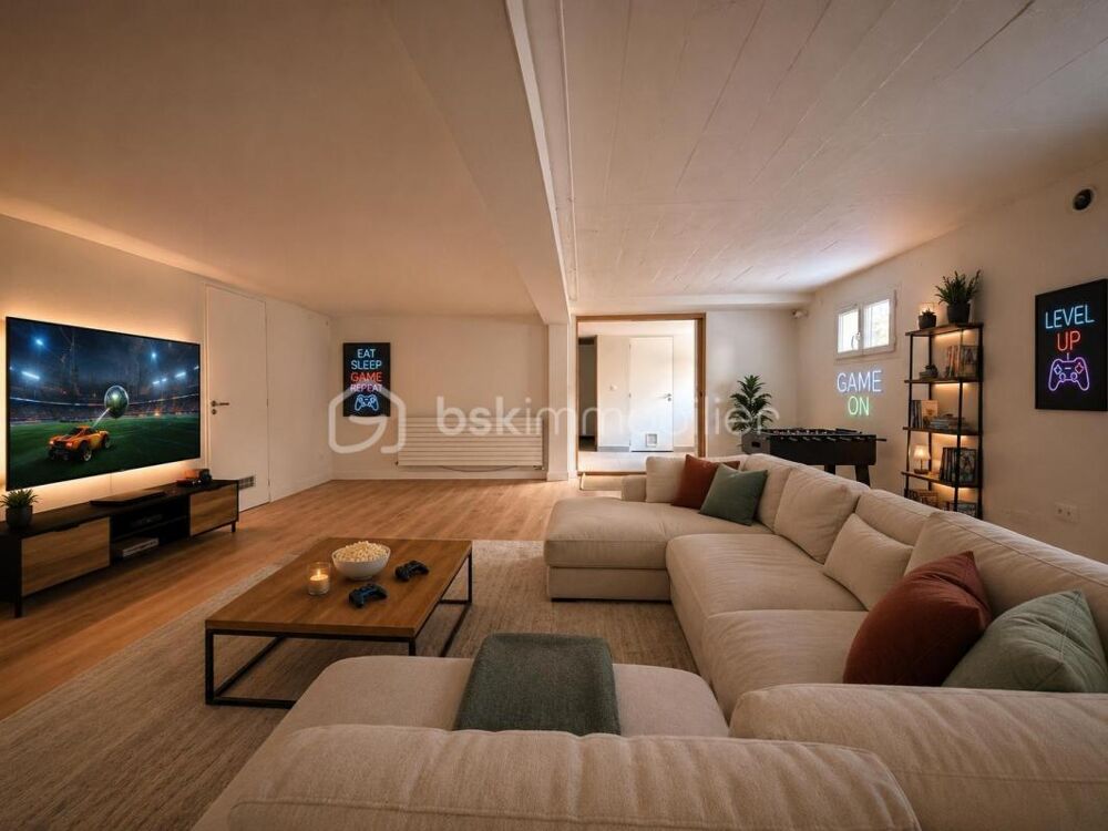 Maison Familiale dException de 210 m² : Volume, Lumière et Jardin Préservé aux Portes de Paris