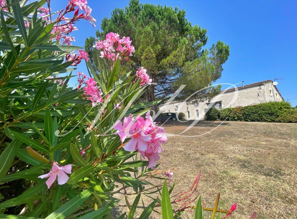 à vendre  Maison Ligueux (33220)