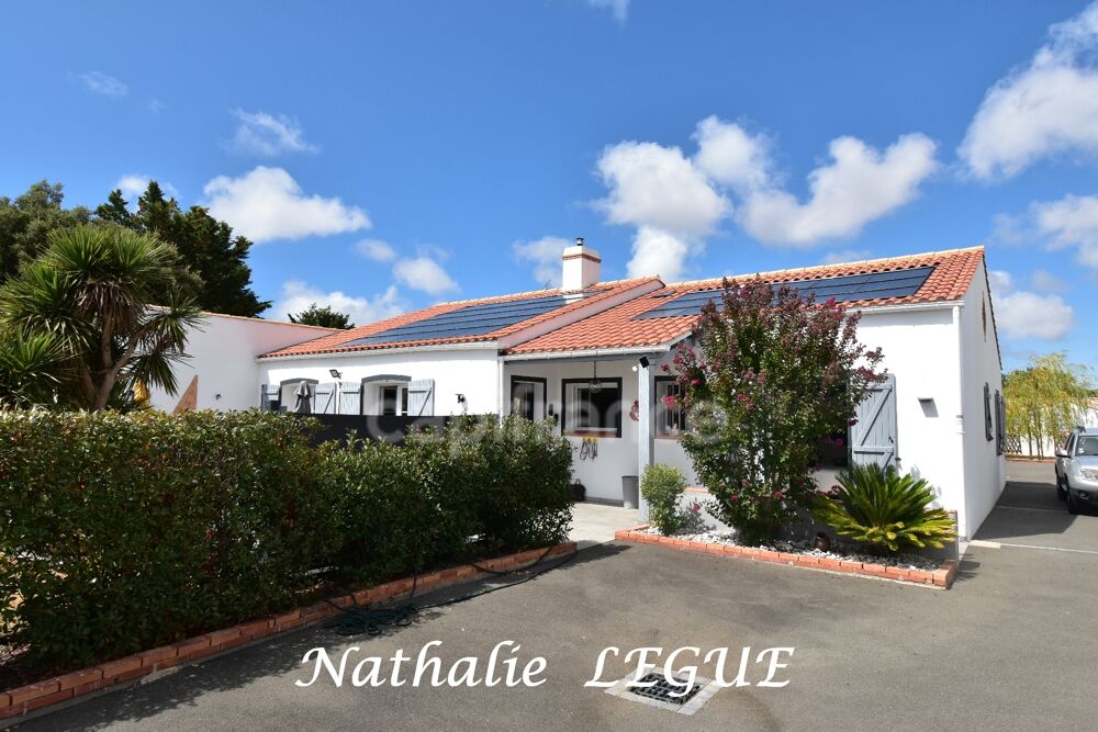 Vendée (85) entre CHALLANS et NOIRMOUTIER BEAUVOIR sur MER Maison à vendre 8 pièces , 160 m², 5 chambres , 1 bureau ,3 WC garag