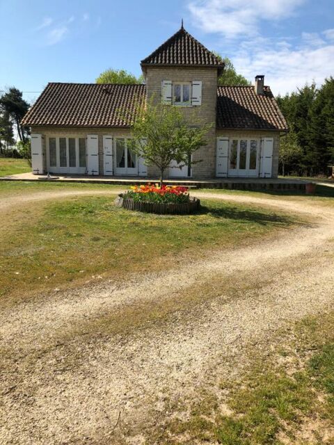   Maison Thenon 6 pi�ce(s) 140.31 m2 Maison - 6 pi�ce(s) - 140 m�