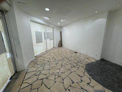 Bureaux avec vitrine 3692 75016 Paris