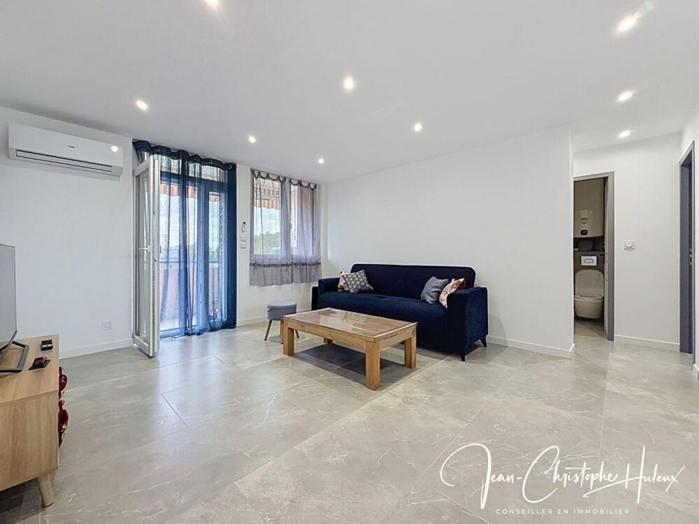 Vente Appartement Appartement  4 pièces 64 m2, Garage privatif fermé + cave Nimes