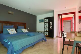  Maison � vendre 9 pi�ces 360 m�