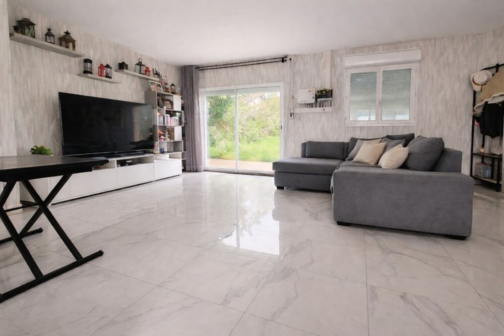 Vente Maison Maison à vendre 4 pièces LES EGLISOTTES ET CHALAURES (33) Les eglisottes et chalaures