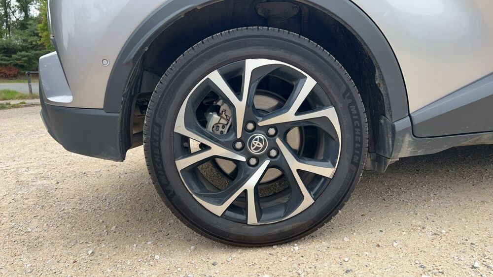 C-HR 2.0 VVT-i 184 Hybrid CVT Collection - Automatique Entretien 2021 occasion 91590 Baulne