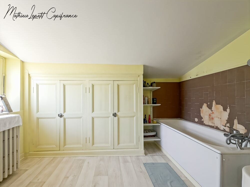 Vente Maison Maison à vendre 11 pièces SAINT PIERRE DE CHIGNAC (24) 280 M² habitables Saint pierre de chignac