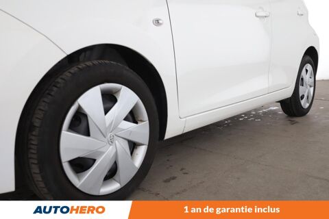 Aygo 1.0 VVT-i X-Play X-Shift 5P 69 ch 2017 occasion 92130 Issy-les-Moulineaux