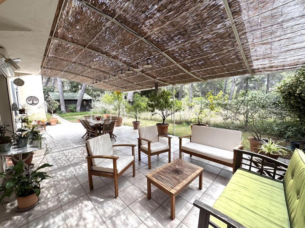Istres, Appartement de 127m2 avec Jardin