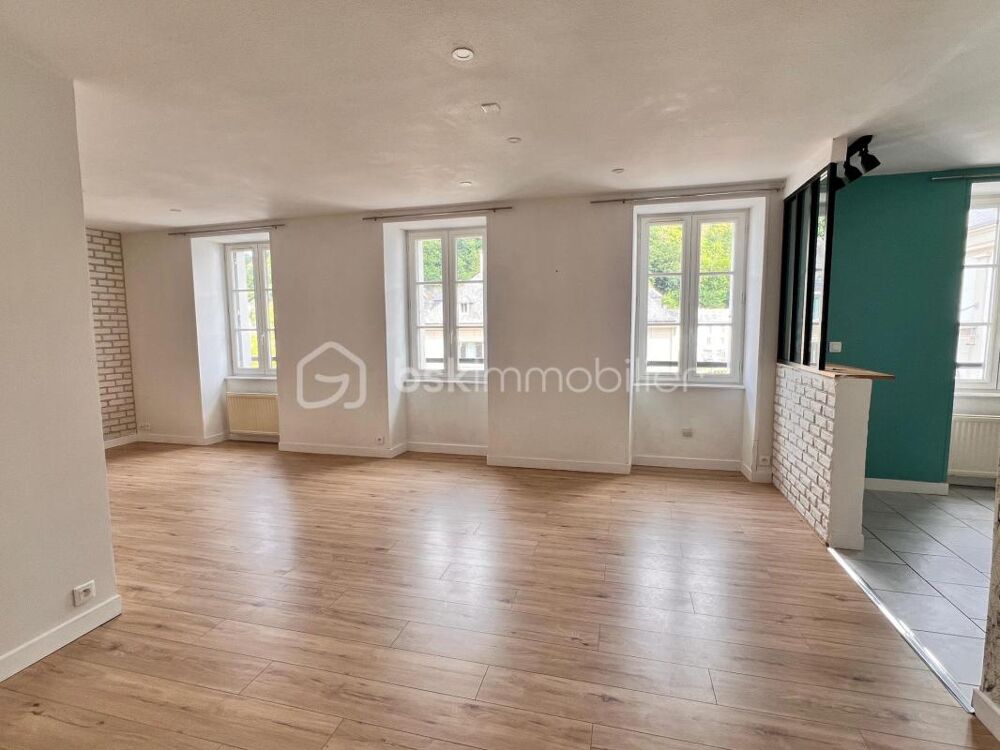 Appartement 3 chambres au calme en centre ville de Châteaulin